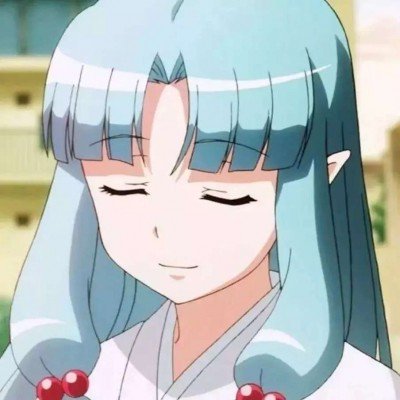 老夫妻要求让座未果脚踹女孩